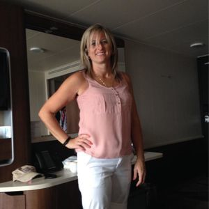 Meet your Posher, Sharon